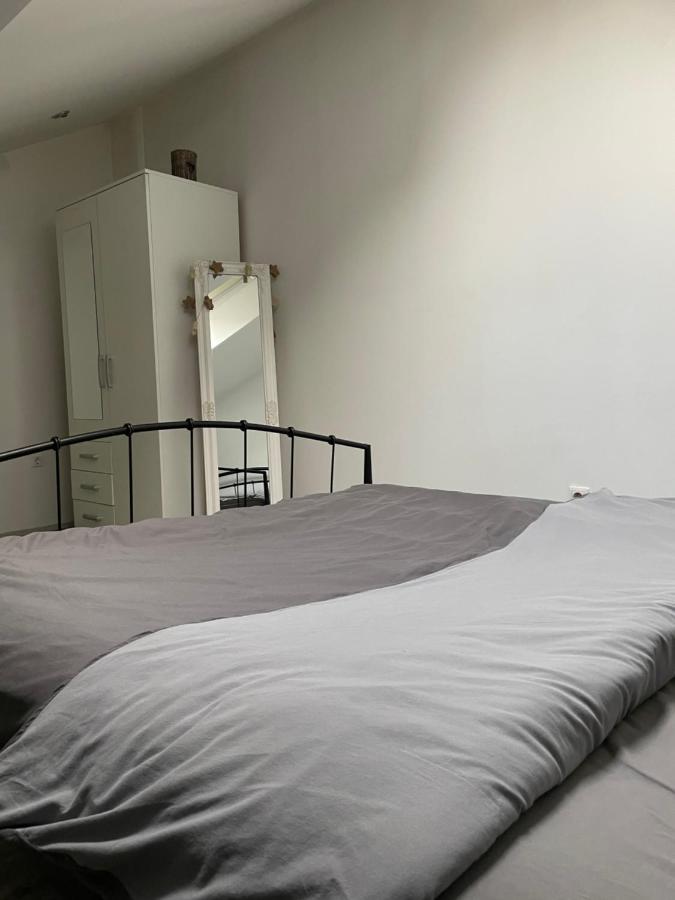 Apartman Rakovac Apartment คาร์โลวัตส์ ภายนอก รูปภาพ